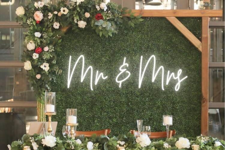 Mr and Mrs Neon Sign Is A Great Way To Show Your Love For Someone Special