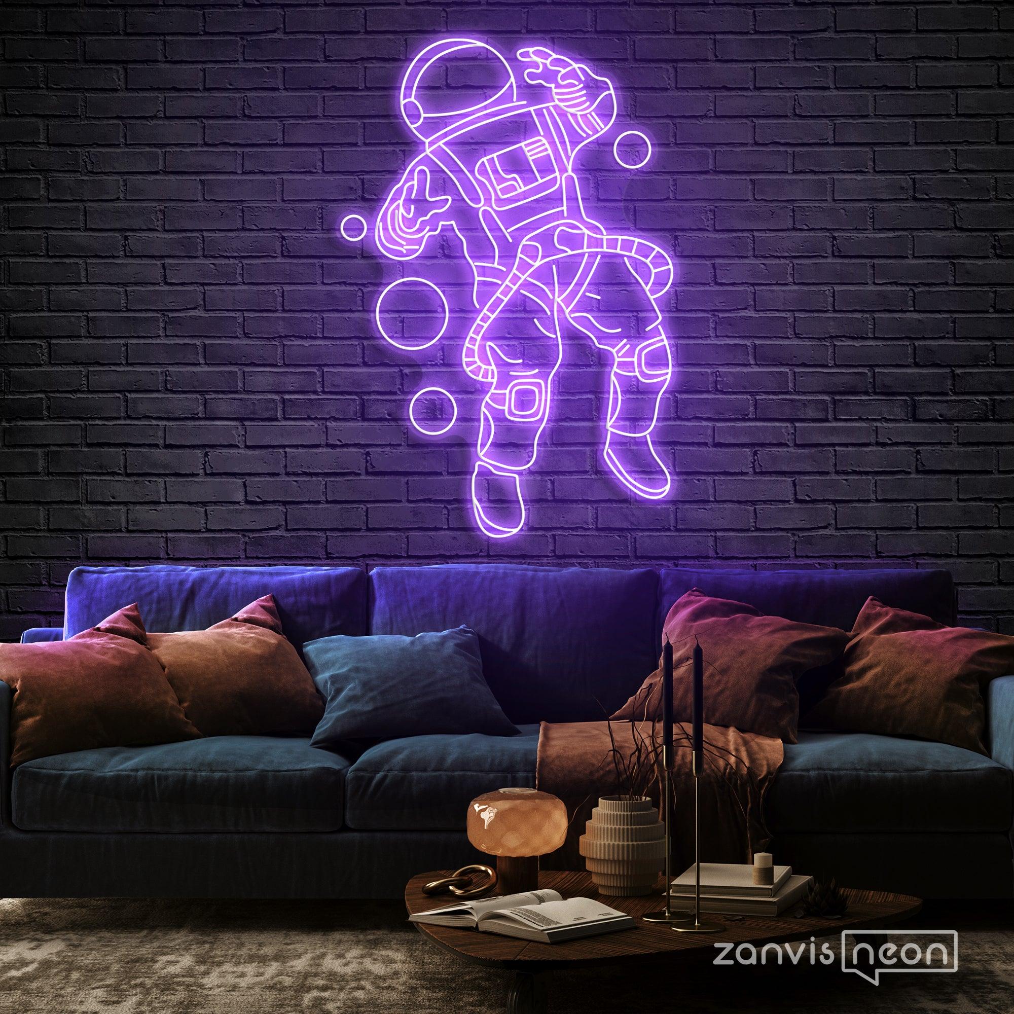 Astronaut in Space Neon Sign - Custom Neon Signs | LED Neon Signs | Zanvis Neon®