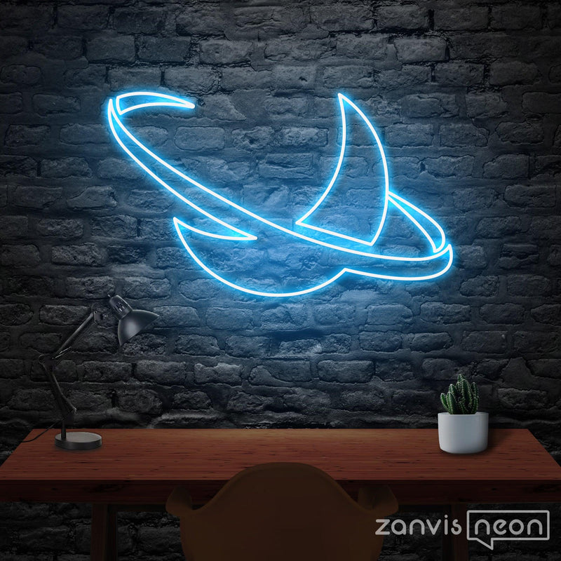 Crescent Moon Neon Sign - Custom Neon Signs | LED Neon Signs | Zanvis Neon®