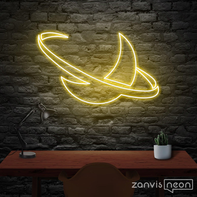 Crescent Moon Neon Sign - Custom Neon Signs | LED Neon Signs | Zanvis Neon®