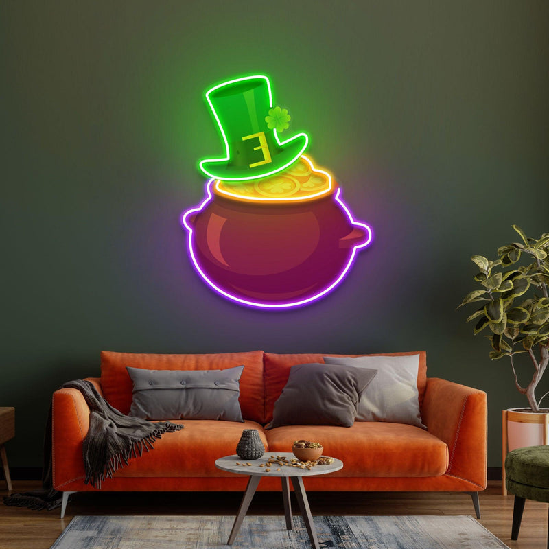 Hat on Gold Saint Patrick Day LED Neon Signs - Custom Neon Signs | LED Neon Signs | Zanvis Neon®