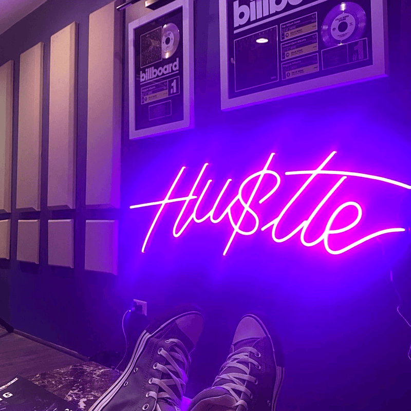 HU$TLE Neon Sign