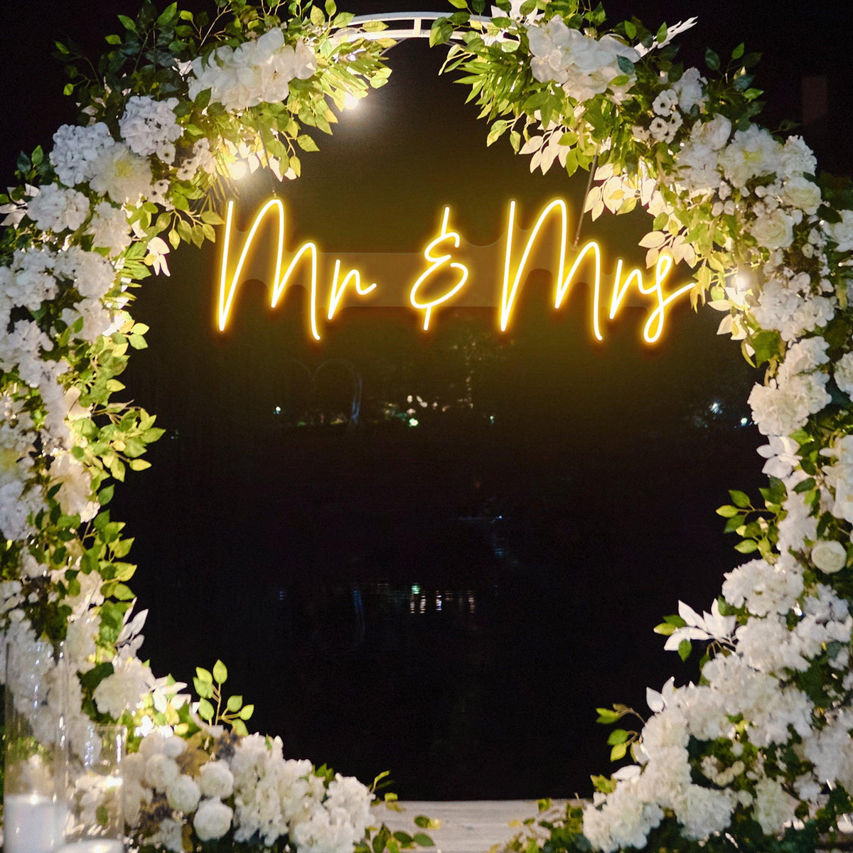 Mr popular & Mrs Wedding Neon Sign Light, Custom Wedding Neon Sign, Weedding Welcome Decor